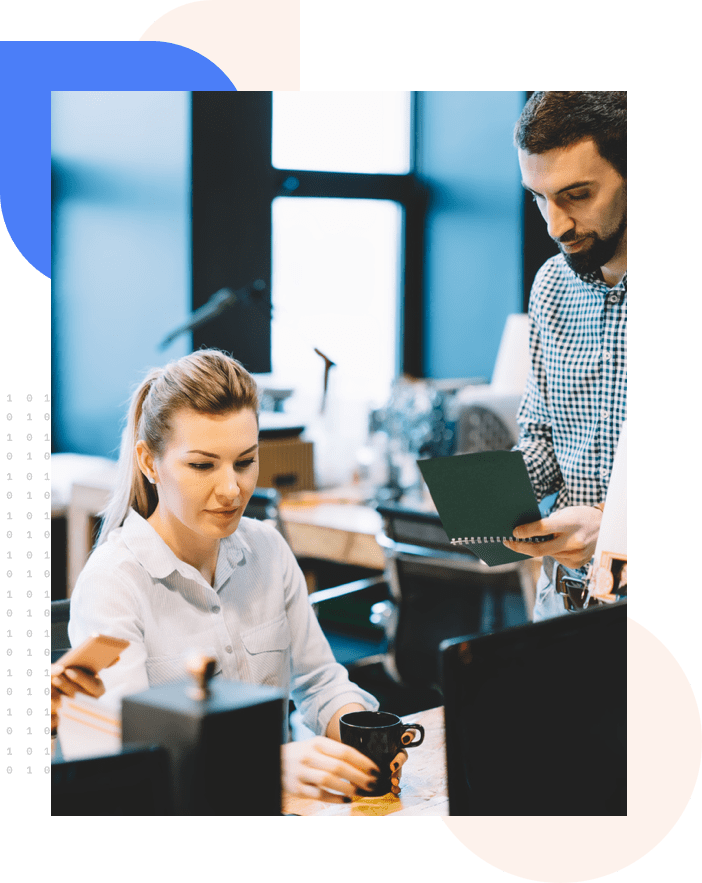 Two employees talking about moving from SAP HEC to Azure